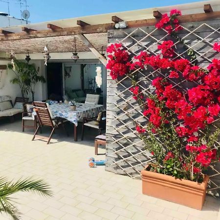 Attico Con Terrazza A Viareggio Leilighet Eksteriør bilde